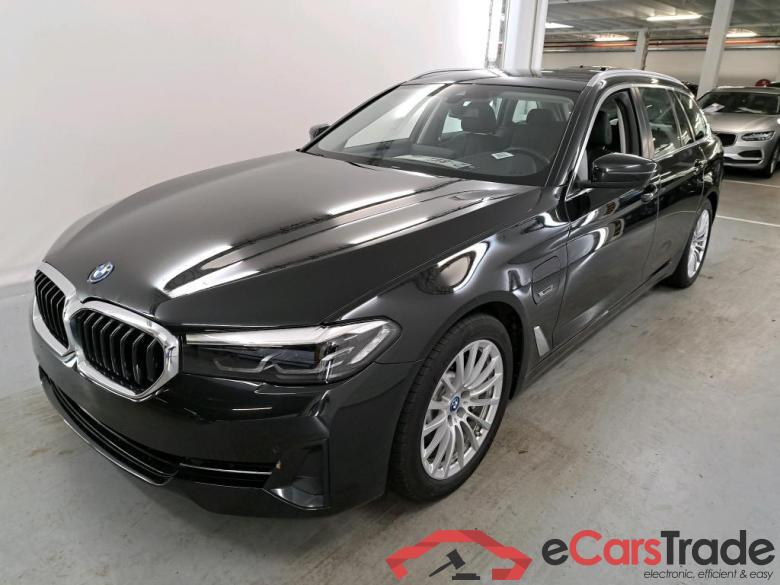 BMW 5 SERIES TOURING 2.0 520E TOURING AUTO Parking Assistant Driving Assistant #1