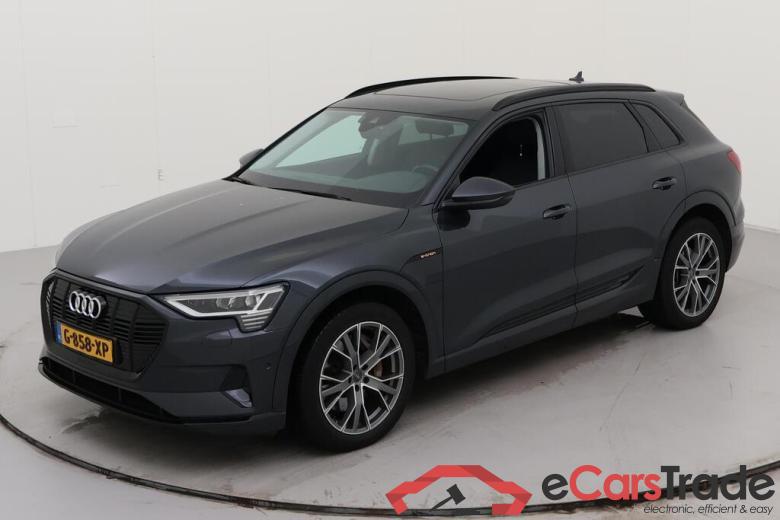 AUDI e-tron  #1