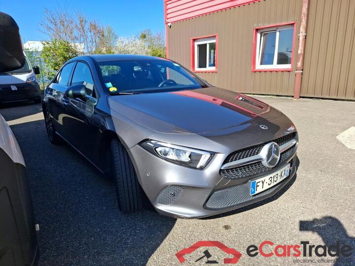 Mercedes A 180d Limousine Aut. LED-Xenon Widescreen Navi 1/2 Sport-Leather KeylessGo Camera Klima PDC ... #2