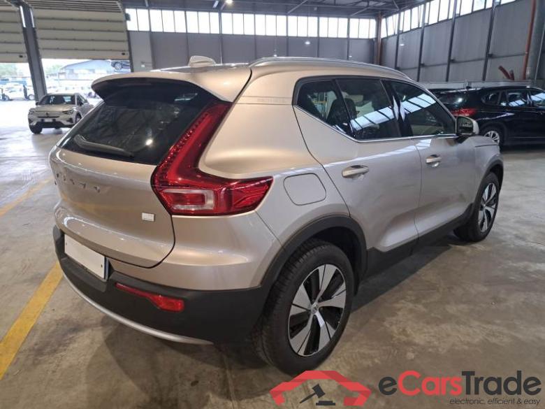 Volvo 9 VOLVO XC40 / 2021 / 5P / SUV T5 RECHARGE PLUG-IN AUTO CORE #2