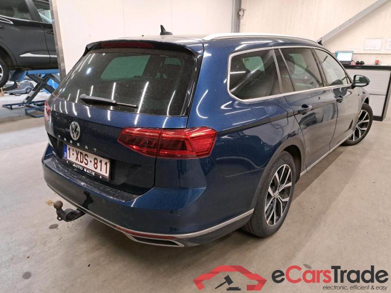VOLKSWAGEN - VW  PASSAT VARIANT TSI GTE 218PK DSG6 Business  Pack Design & Coimfort & Travel Assist & Easy Open & Nav Discover Media & Area View & DDC & Electric Towing Hook  * HYBRID * #2
