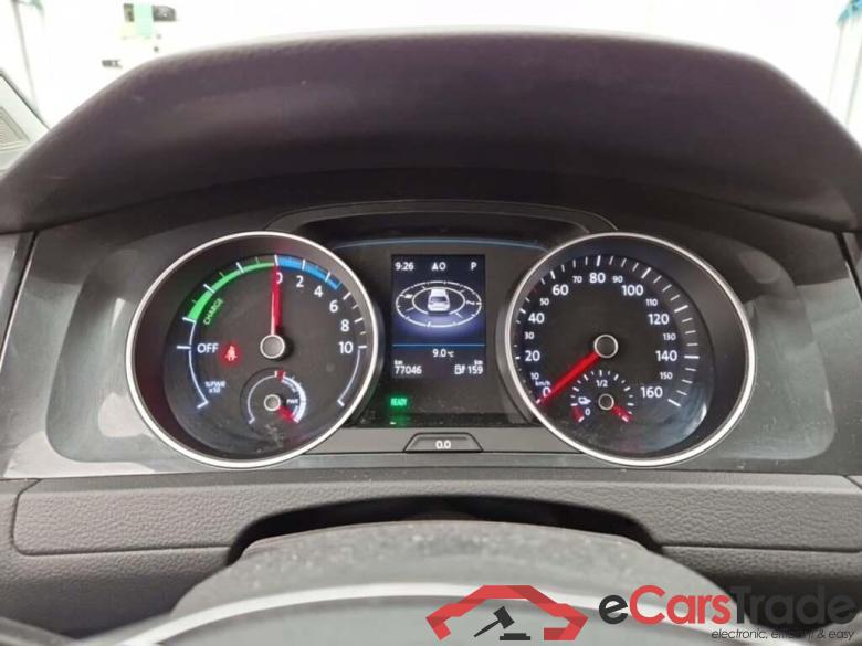 VOLKSWAGEN e-Golf e-Dition  #5