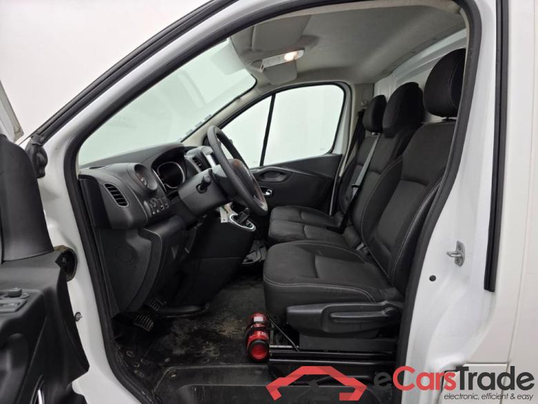 Renault Trafic L2H1 dCi 120 Grand Confort 2.9T 4d #6