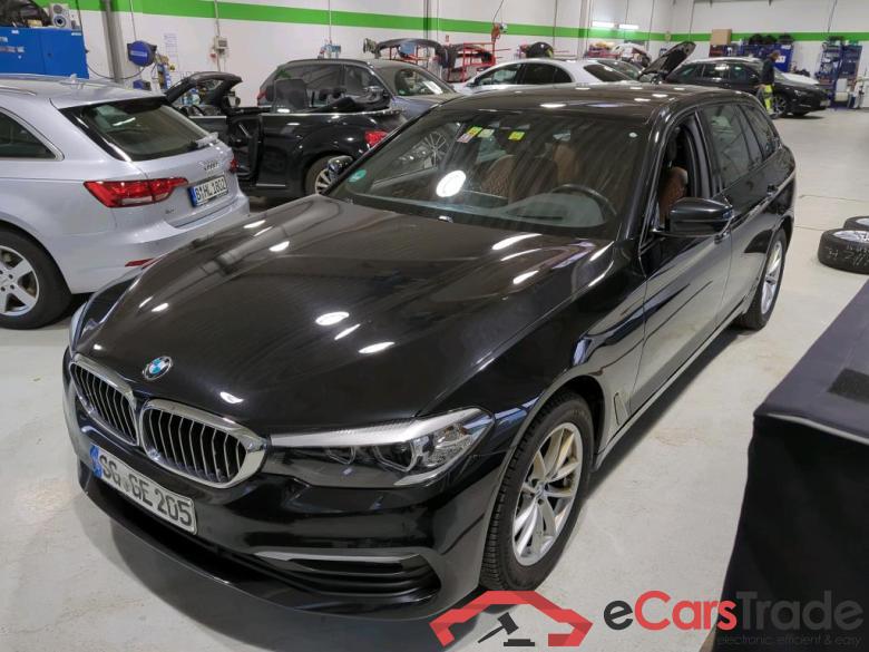 BMW 5-Serie Touring ´16 Baureihe 5 Touring 520 d 2.0 140KW AT8 E6dT #1