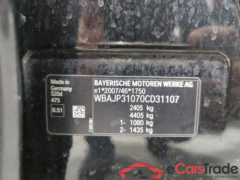 BMW 5-Serie Touring ´16 Baureihe 5 Touring 520 d 2.0 140KW AT8 E6dT #4