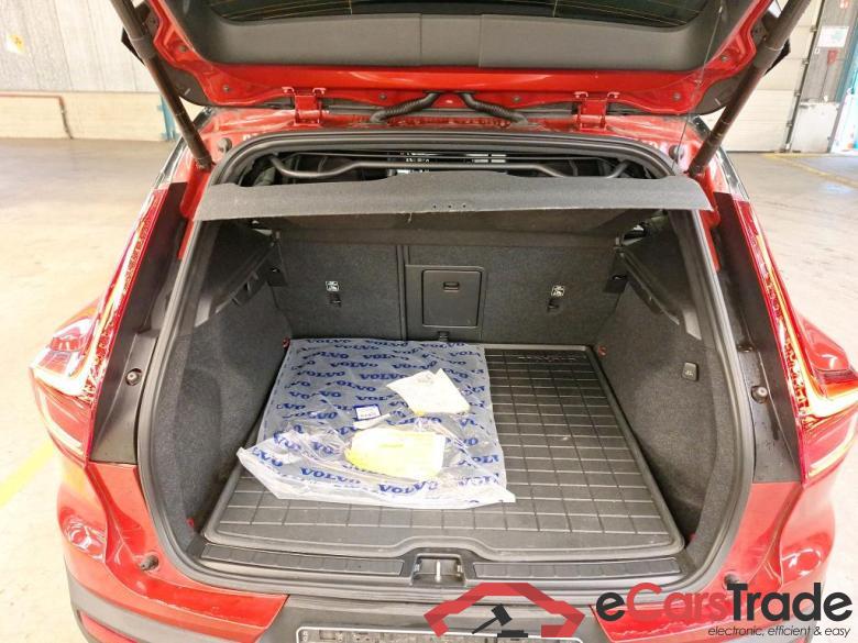 VOLVO XC40 1.5 T5 PHEV R-Design #4