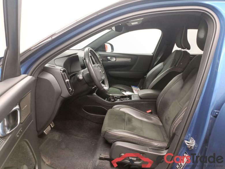 Volvo XC40 D4 AWD Geartronic R-Design 5d #6