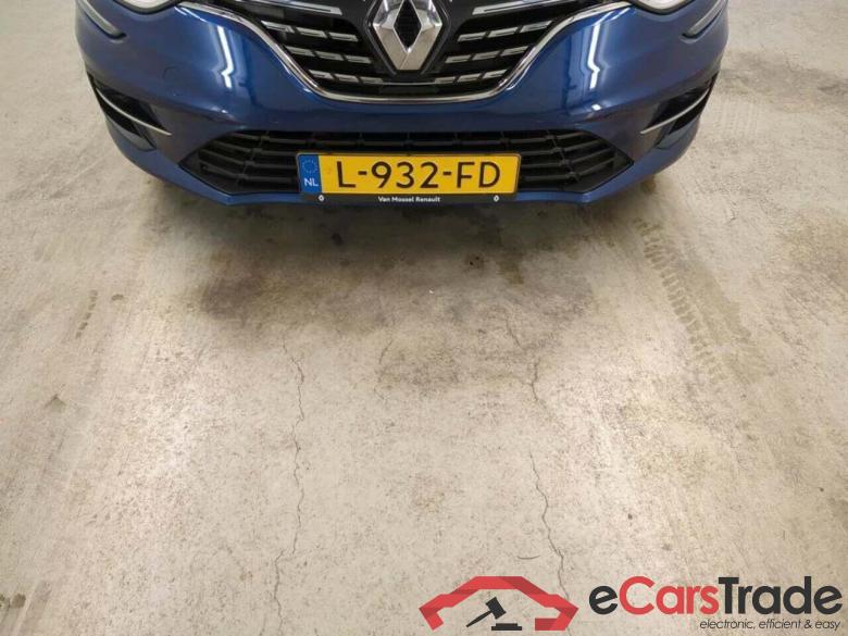 RENAULT Mégane Estate 1.3 TCe Intens #4