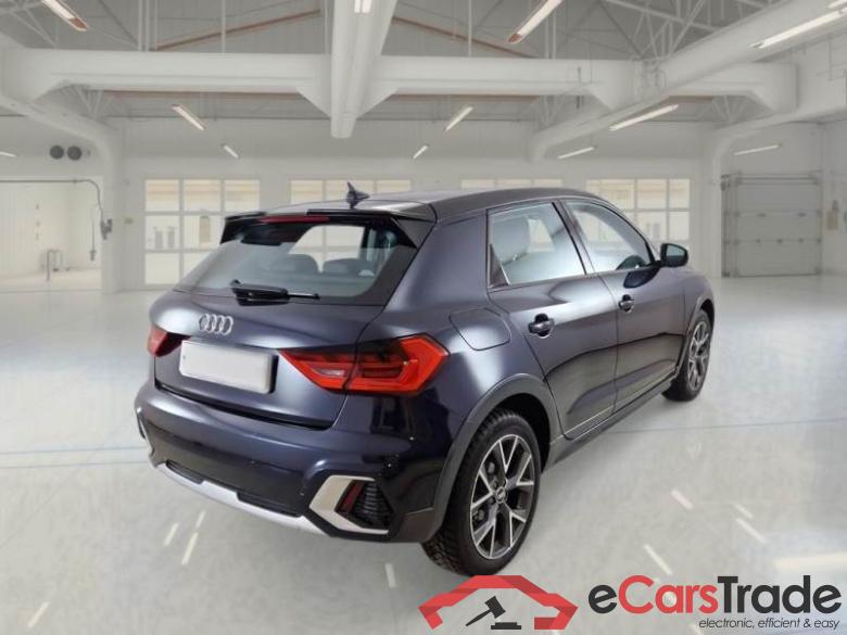 Audi 1 AUDI A1 CITYCARVER / 2018 / 5P / BERLINA 30 TSI CITYCARVER ADMIRED #2
