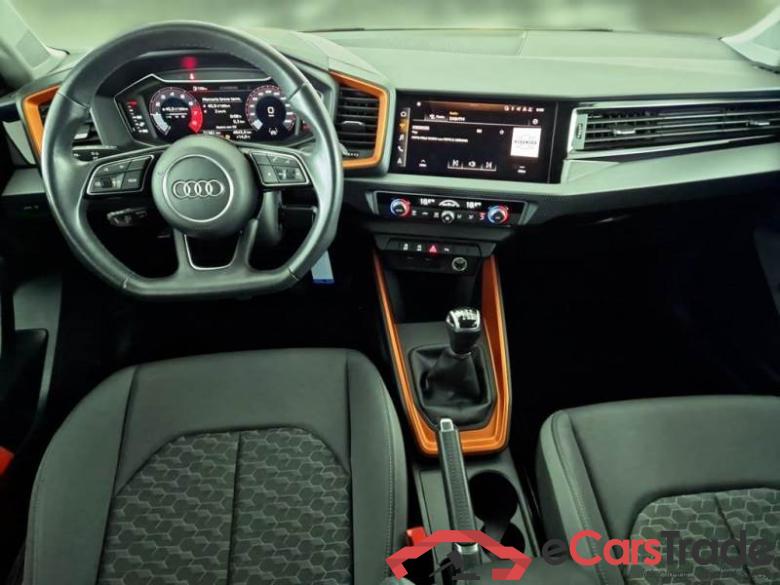 Audi 1 AUDI A1 CITYCARVER / 2018 / 5P / BERLINA 30 TSI CITYCARVER ADMIRED #3
