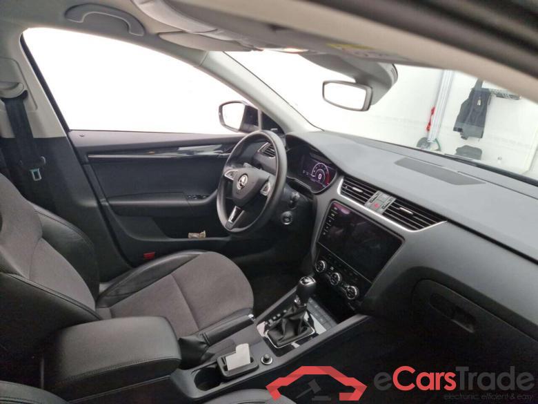 SKODA OCTAVIA KOMBI 1.5 TSI STYLE DSG #3