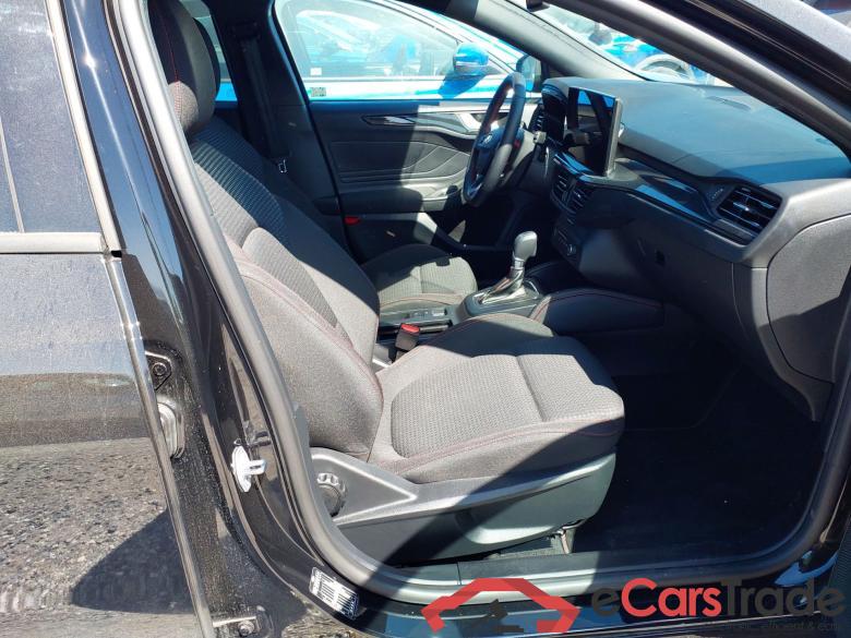 FORD Focus Berlina 1.0 Ecoboost 114KW 155CV S6.2 ST-LINE X #3
