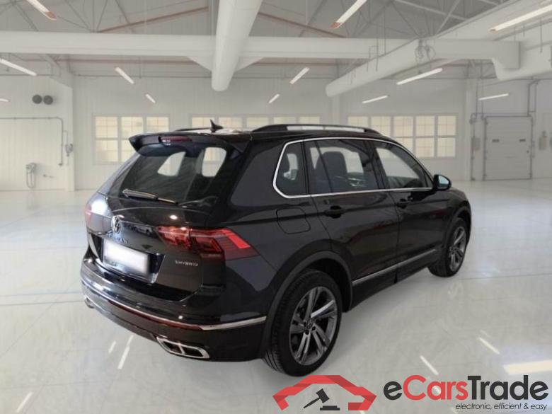 Volkswagen 17 VOLKSWAGEN TIGUAN / 2020 / 5P / SUV 1.4 TSI EHYBRID R-LINE DSG #2