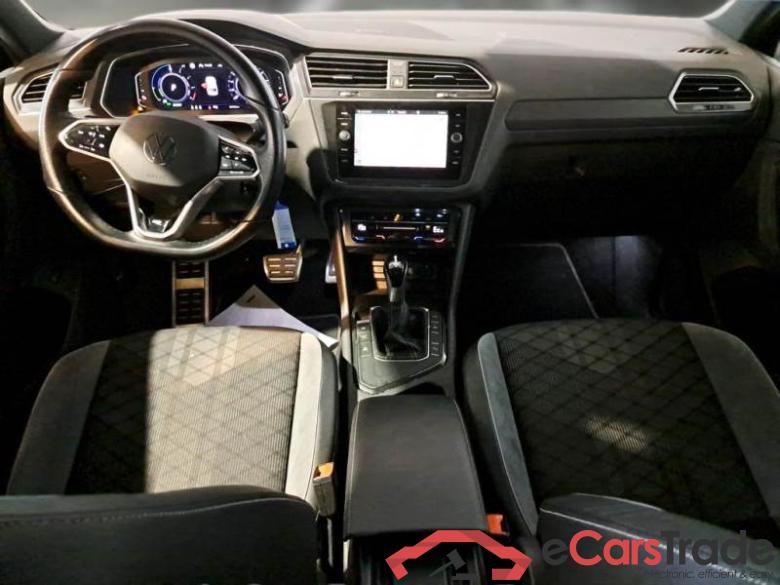 Volkswagen 17 VOLKSWAGEN TIGUAN / 2020 / 5P / SUV 1.4 TSI EHYBRID R-LINE DSG #3