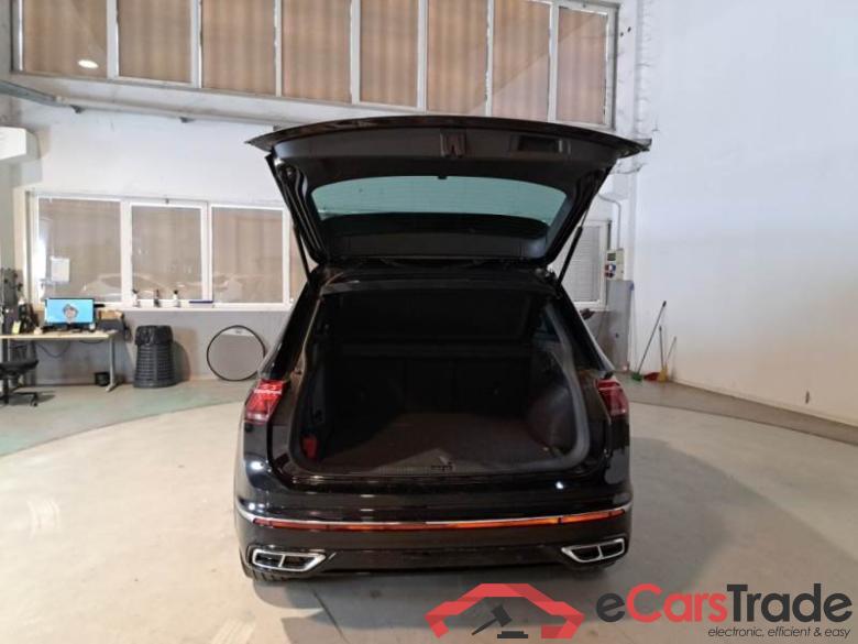 Volkswagen 17 VOLKSWAGEN TIGUAN / 2020 / 5P / SUV 1.4 TSI EHYBRID R-LINE DSG #5