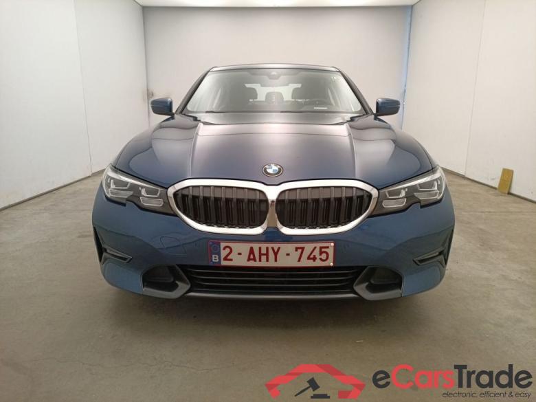 BMW 3 Reeks Berline 330e (215 kW) 4d #1