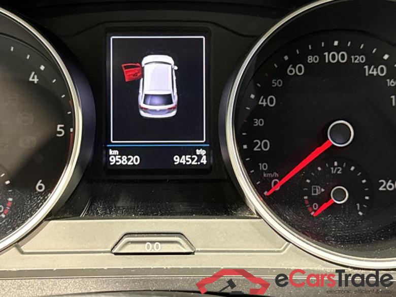 VOLKSWAGEN TIGUAN DIESEL - 2016 2.0 TDi SCR Comfortline (EU6.2) #6