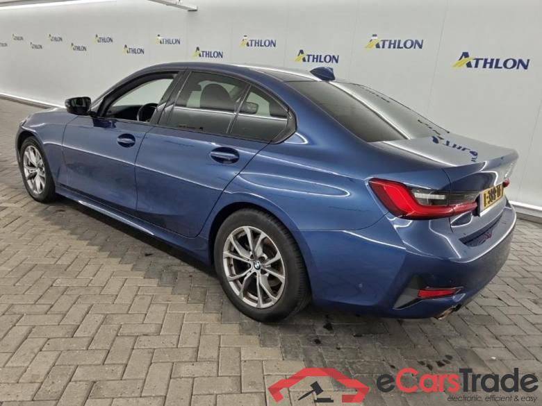 BMW 3 Serie Sedan 318iA 4D 115kW #4