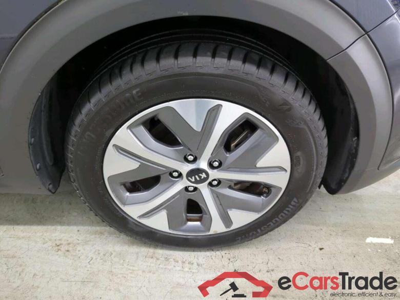 KIA e-Niro ExecutiveLine 64 kWh #6