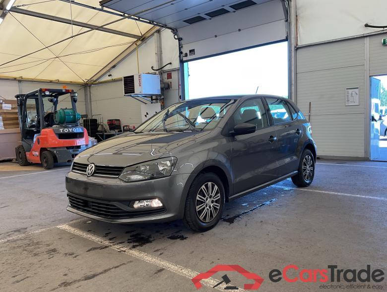 VOLKSWAGEN Polo Polo Trendline 1.0  BlueMotion Technology 55 kW (75 ch) 5 vitesses manuel #1