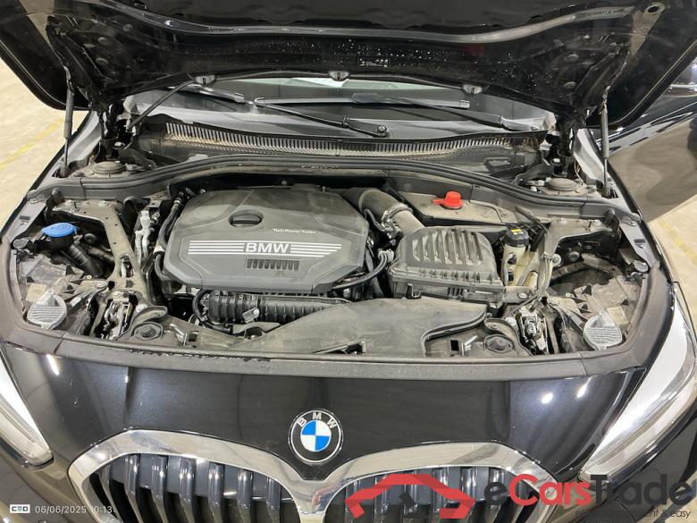 BMW 1 SERIES HATCH 1.5 118IA (100KW) #6