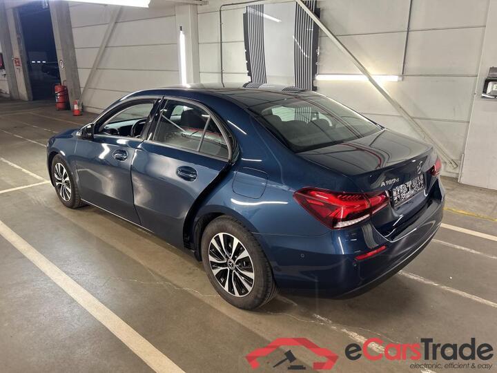 Mercedes A-Klasse Limousine A-Klasse Limousine A 180d DCT Business Solution 85kW/116pk  4D/P Auto-8 #3