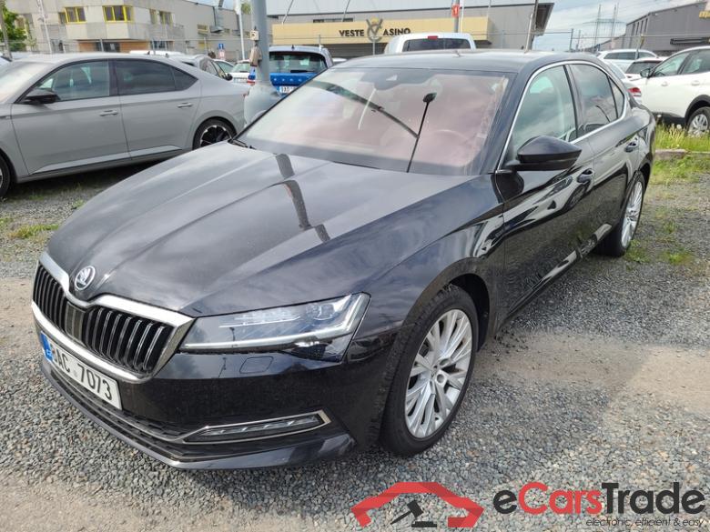 Skoda  Superb (3V3)(2015) Supe.FL2.0TDI 140 Style 4x4 AT #1