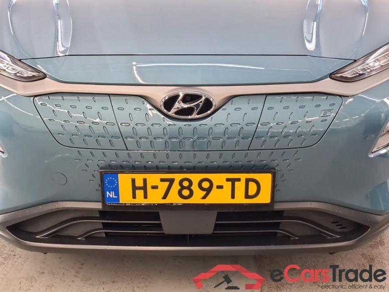 Hyundai Kona '17 Hyundai KONA Comfort Electric 64 kWh 5d #5