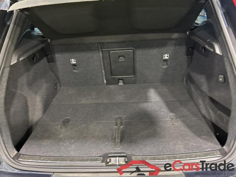 VOLVO XC40 DIESEL 2.0 D3 Inscription Geartronic #4