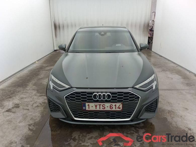 Audi A3 Sportback 2.0 30 TDi 85kW S line 5d #1