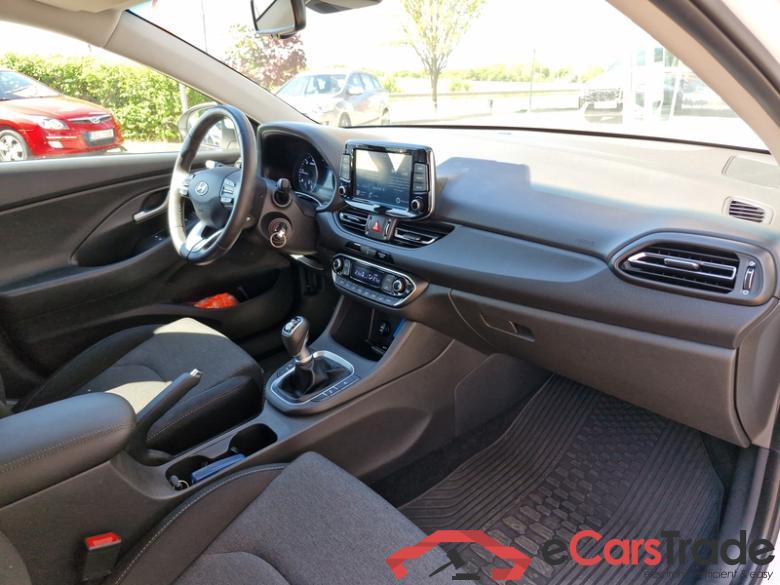 Hyundai  i30  cw (PD)(2017->) i30 kom.1.6CRDi 115 Smart #6