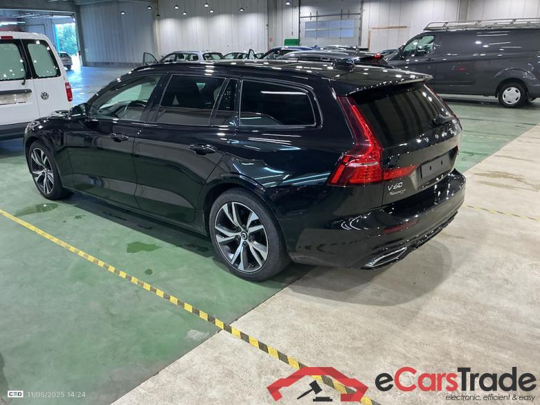 VOLVO V60 - 2018 2.0 T6 AWD PHEV R-Design #3