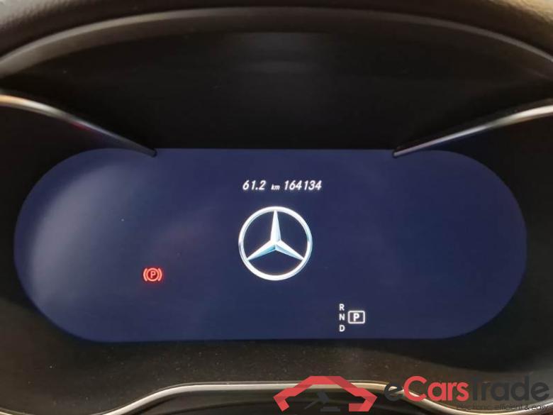 Mercedes 1 MERCEDES-BENZ GLC COUPÈ / 2019 / 5P / SUV 220 D 4MATIC PREMIUM AUT. #4