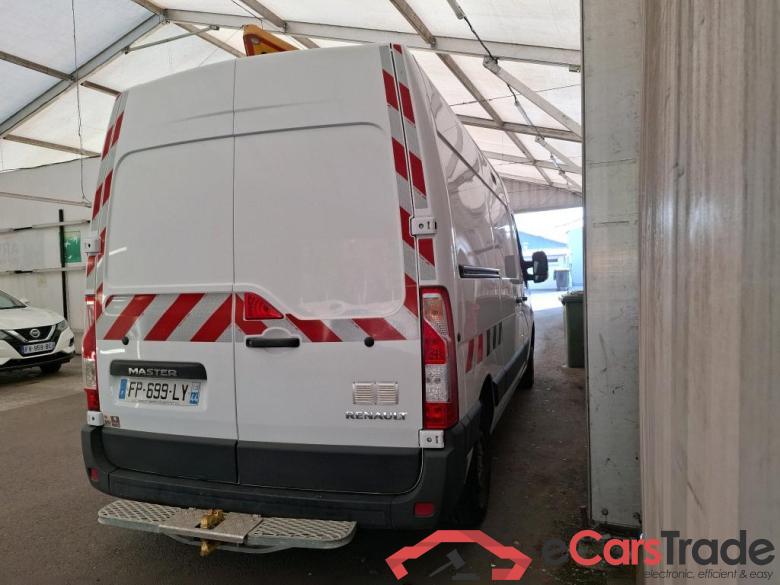 Renault FG Tr GCF F3300 L2H2 dCi 135 Master III Fourgon L2H2 3 3 Grand Confort dCi 135CV BVM6 E6dT #3