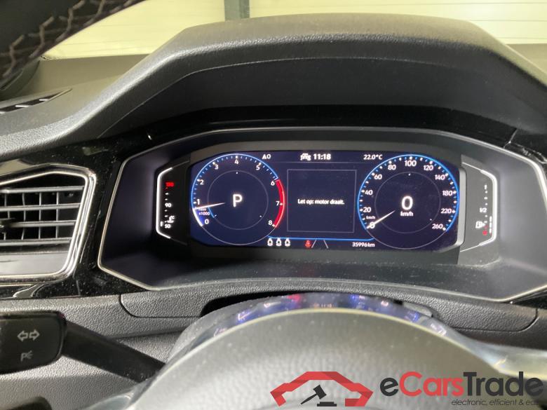 VOLKSWAGEN T-Roc 1.5 TSI Sport #6