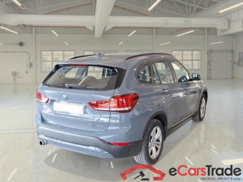 BMW 49 BMW X1 / 2019 / 5P / SUV XDRIVE 25E BUSINESS ADVANTAGE AUTOMATICO #2