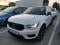 preview Volvo XC40 #0