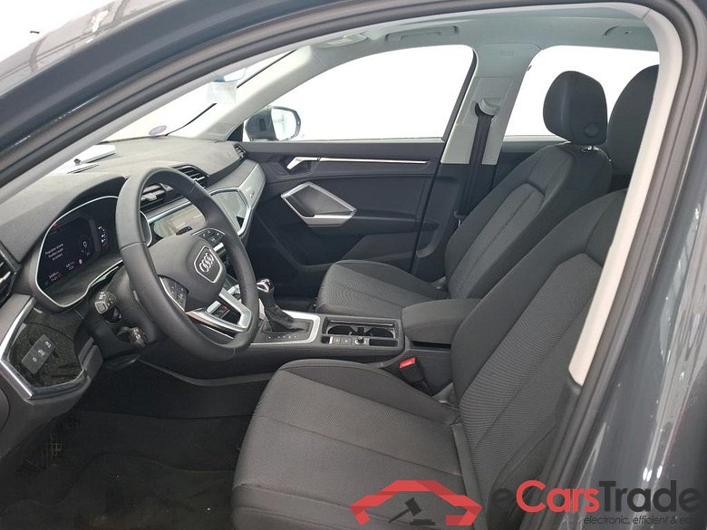 AUDI Q3 1.5 35 TFSI Executive Aut. Pano LED-Matrix Virtual ACC Navi KeylessGo Camera Klima PDC ... #6