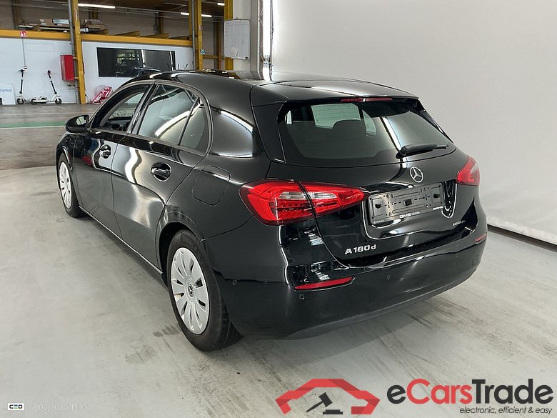 Mercedes A 180d Widescreen Navi KeylessGo Camera Klima PDC ... #4