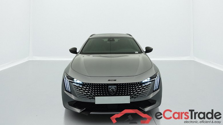 Peugeot 508 SW Hybrid 225 e-EAT8 Allure #2