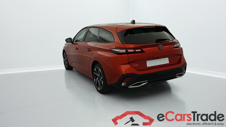 Peugeot 308 SW Hybrid 145 e-DCS6 Allure #5