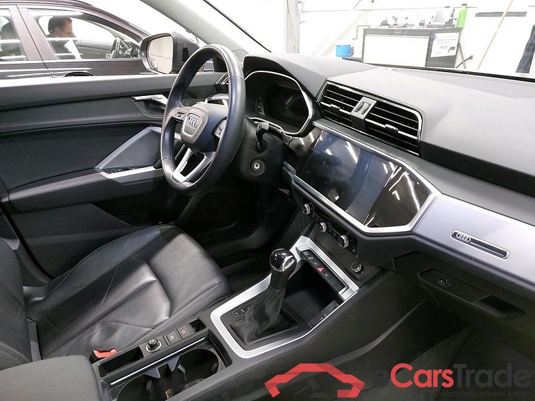 AUDI - AUD Q3 SB 45 TFSI e 245PK S-Tronic Pack Platinum With Heated Seats & Adaptive Cruise & LED & Rear Camera  * HYBRID * #3