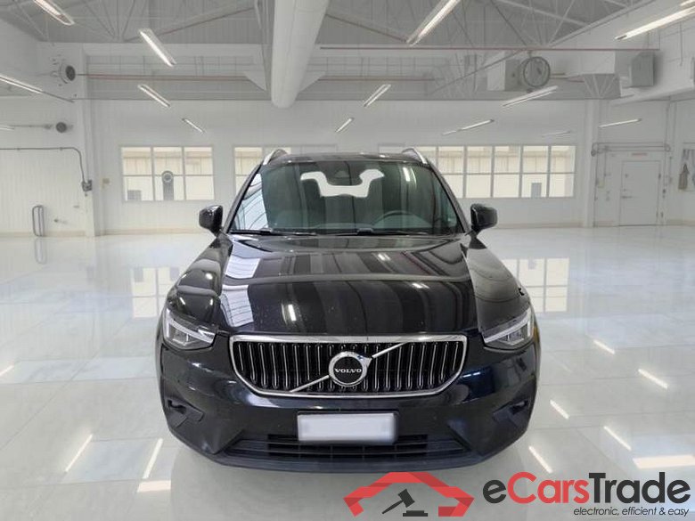 VOLVO XC40 / 2021 / 5P / SUV T4 RECHARGE PLUG-IN AUTO CORE #6