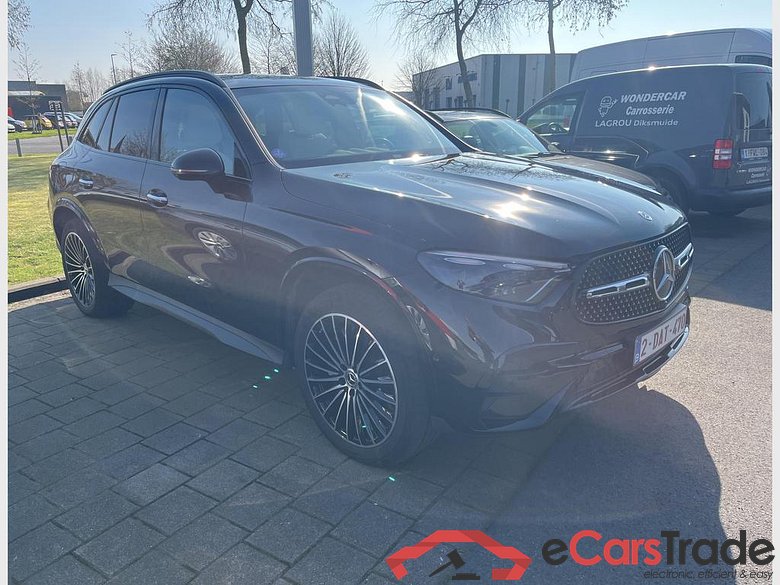 MERCEDES-BENZ GLC 300 de PHEV AMG Line (245 kW) #1