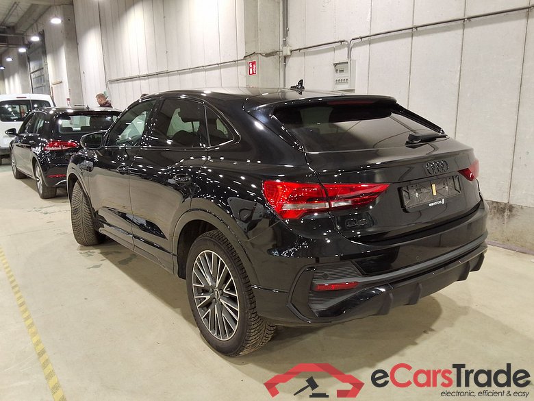 AUDI Q3 Sportback 1.4 45 TFSI E S TRONIC S LINE #2