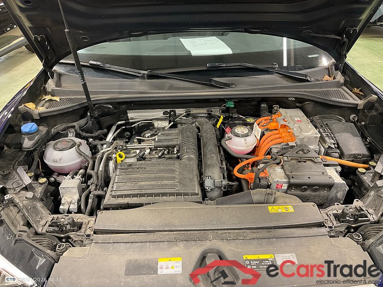 AUDI Q3 1.4 45 TFSI E S TRONIC #6