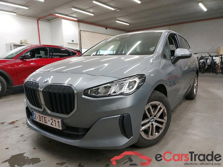 BMW - BMW 2 ACTIVE TOURER 218dA 136PK
