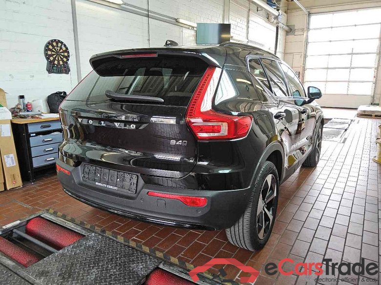 Volvo XC40 (2017->) DE - SUV5 B4 AWD EU6d, Ultimate Dark (EURO 6d), (Facelift) 2022 - 2022 #3