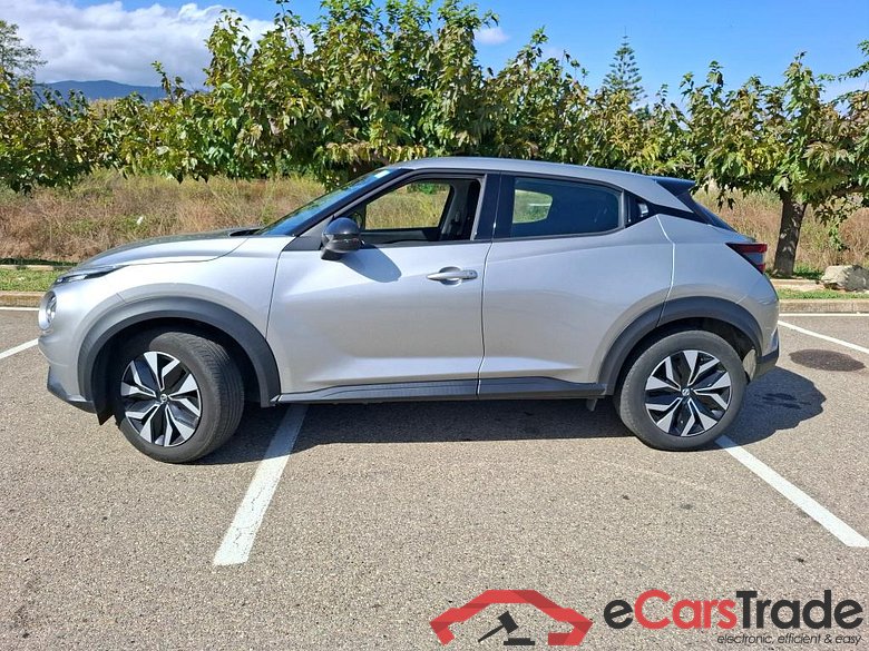 NISSAN Juke / 2019 / 5P / Crossover DIG-T 114 BVM6 Business Edition #3