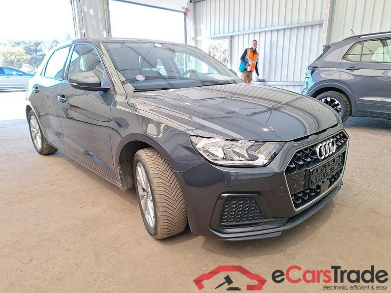 Audi A1 1.0 25 TFSI Advanced Virtual Navi Klima PDC ... #2